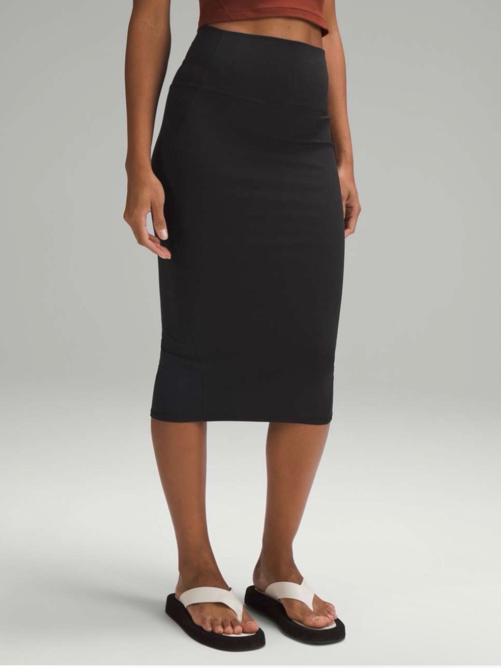 Lululemon Nulu Slim-Fit High-Rise Midi Skirt Black Women’s Size 4 NWT